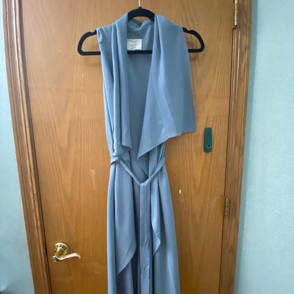 Blue sleeveless duster - Picture 1 of 3